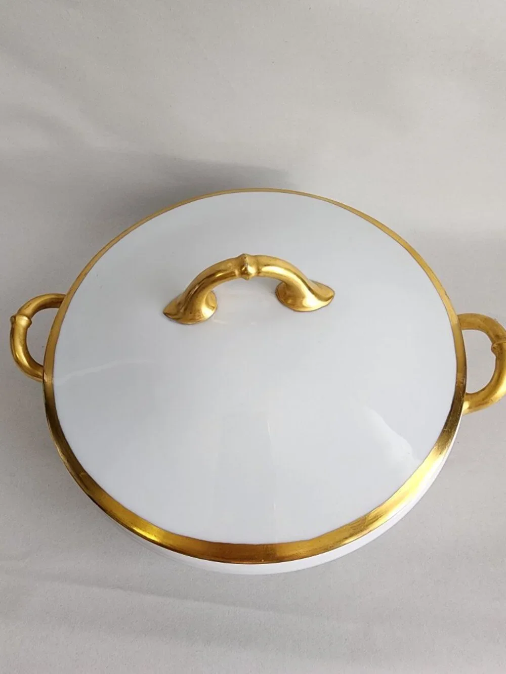 Vintage Heinrich & Co H&C Selb Bavaria Covered Serving Bowl White Gold Trim